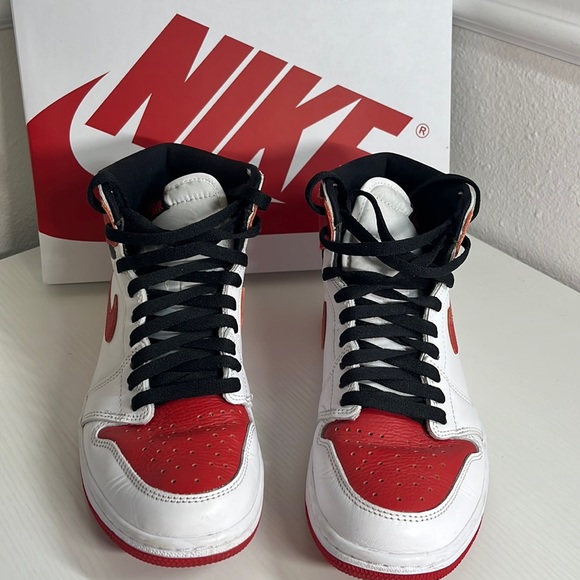 Air Jordan 1 retro high OG - Picture 2 of 6